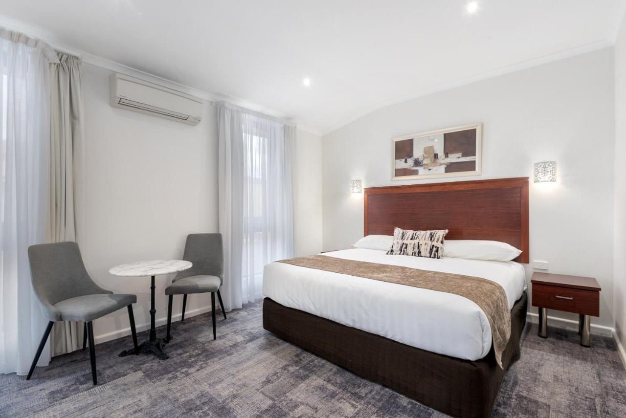 Comfort Inn Deakin Palms Mildura Bagian luar foto