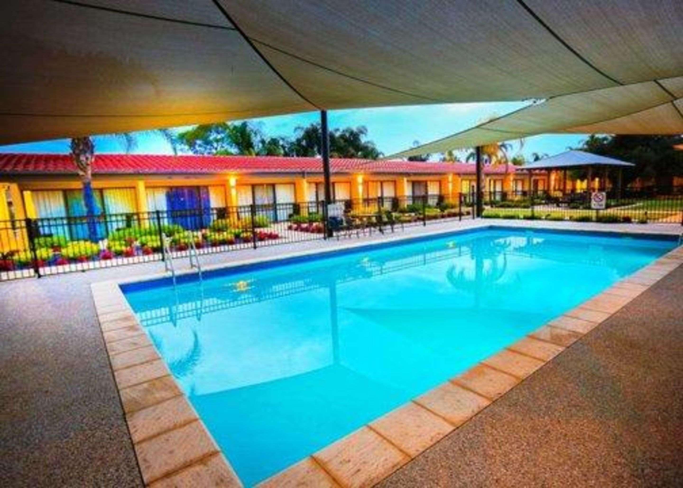Comfort Inn Deakin Palms Mildura Bagian luar foto