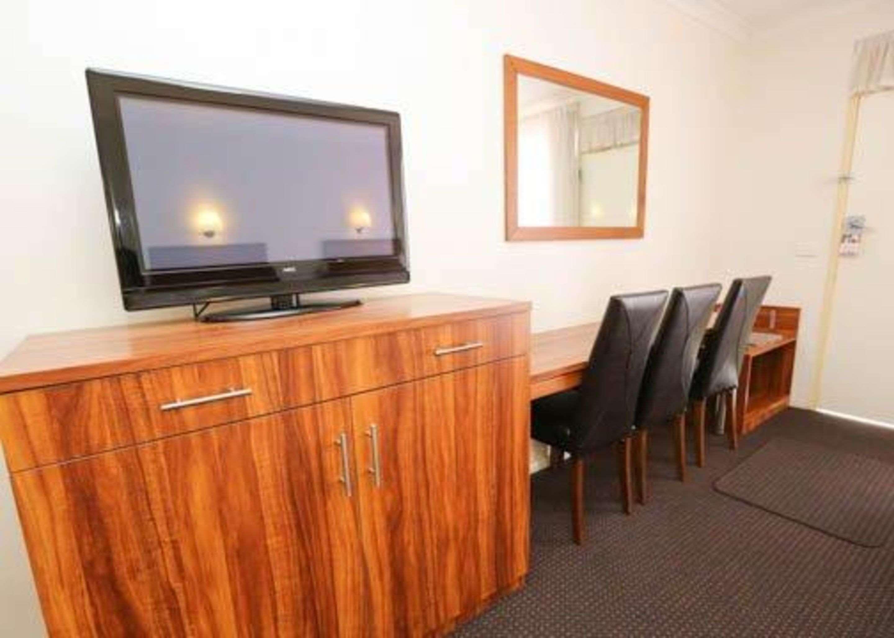 Comfort Inn Deakin Palms Mildura Bagian luar foto
