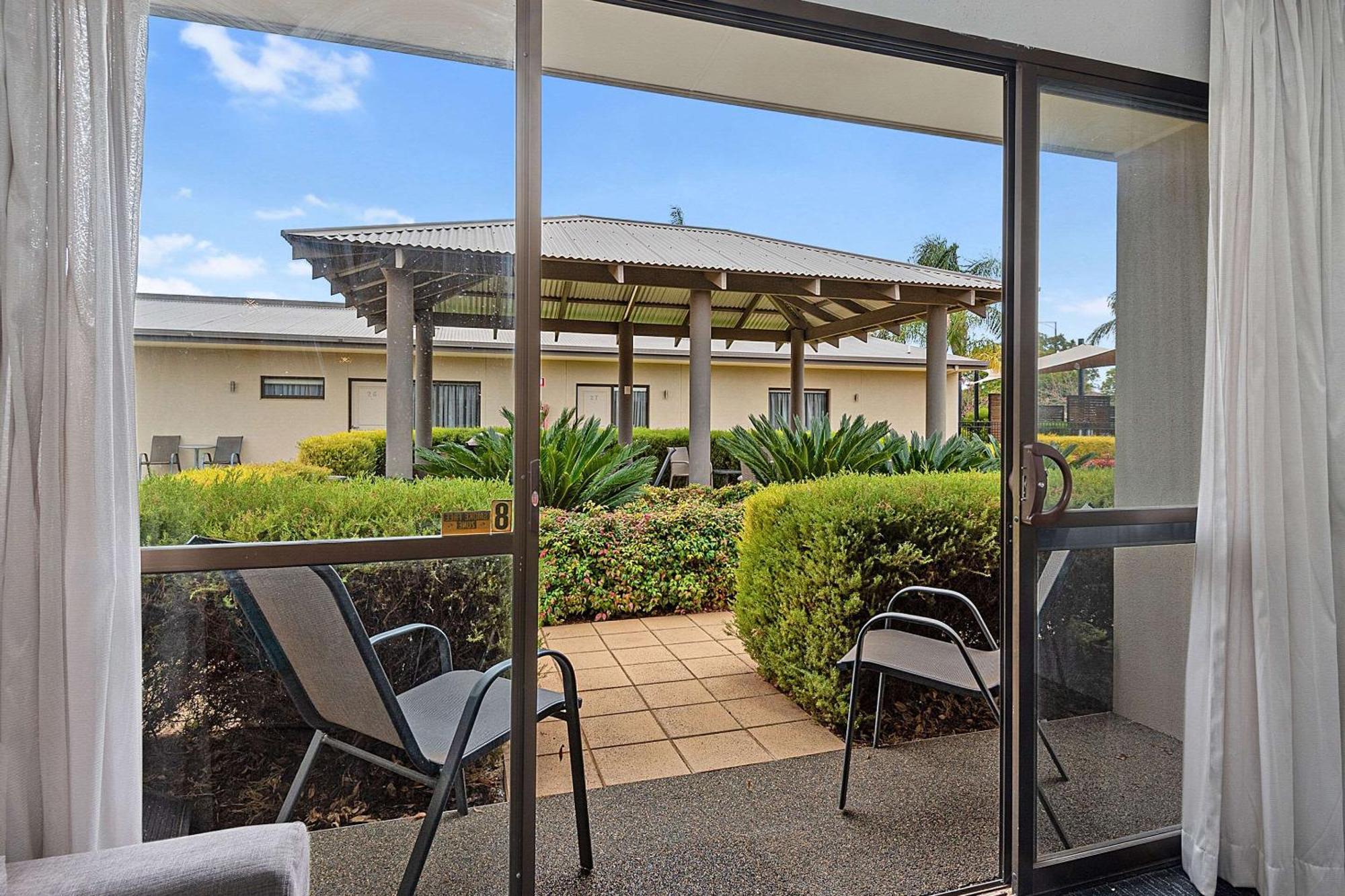 Comfort Inn Deakin Palms Mildura Bagian luar foto