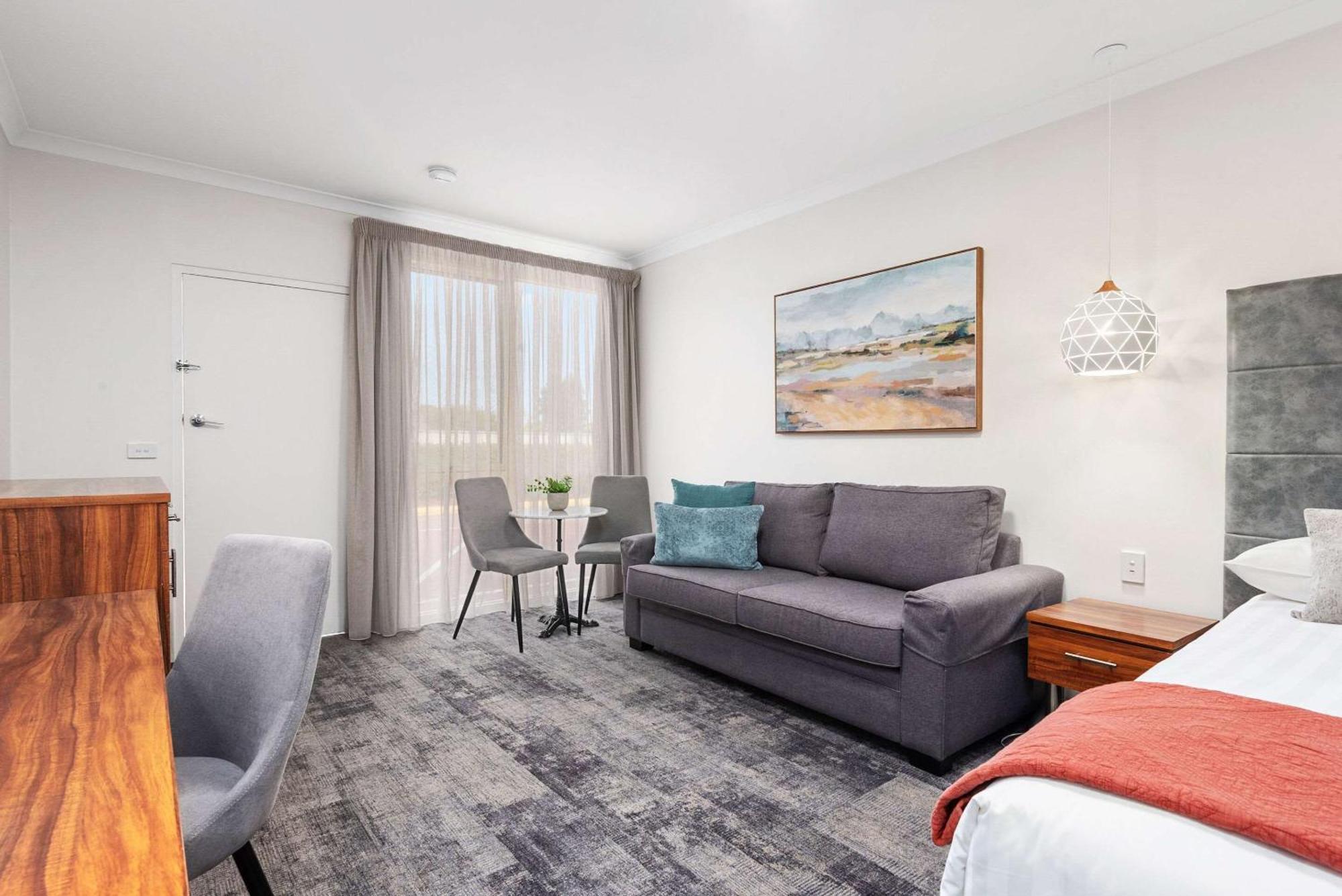Comfort Inn Deakin Palms Mildura Bagian luar foto